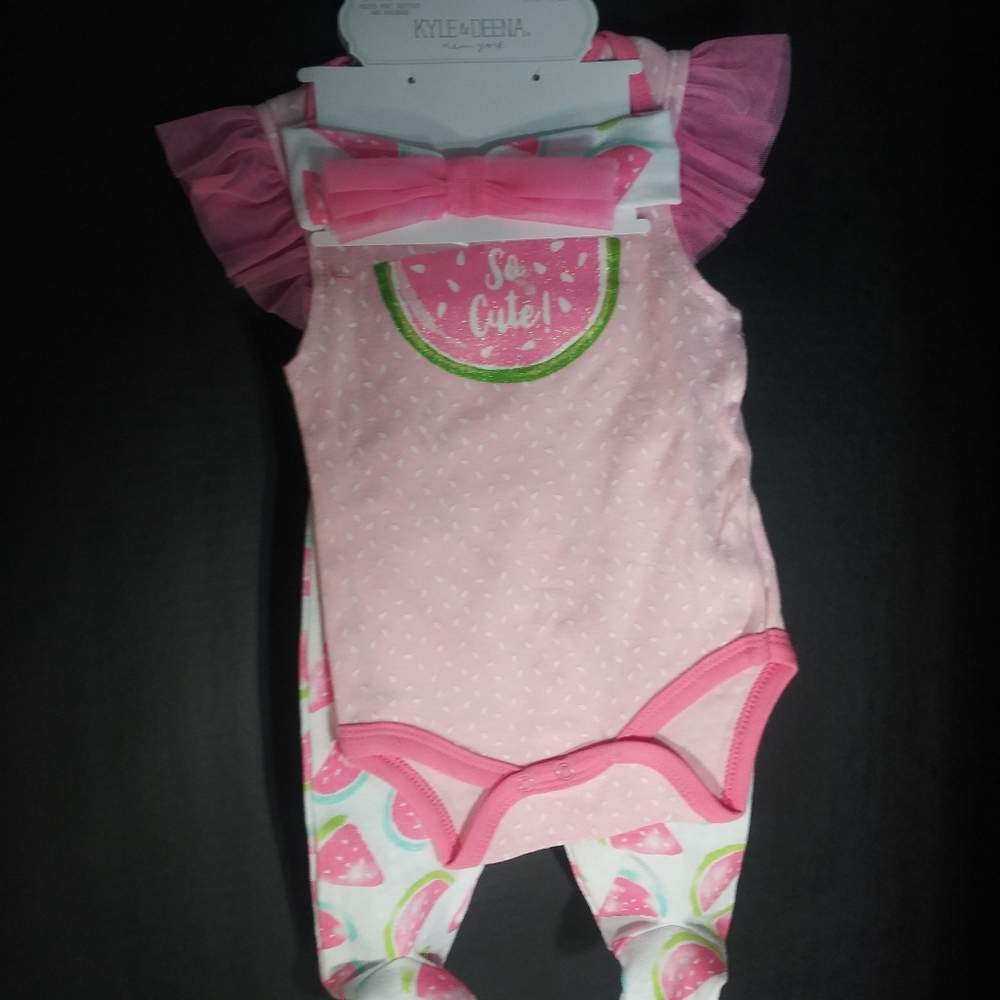 Kyle & Deena New York Baby Girl 3 piece Set 3-6 mo